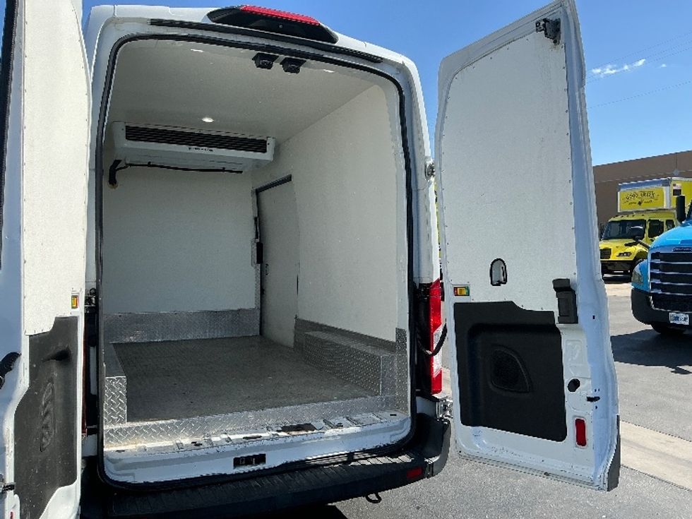 Refrigerated Truck-Light and Medium Duty Trucks-Ford-2020-Transit 250-Las Vegas-NV-115,463\n\t\tmiles-$ 33,000 - Image 11