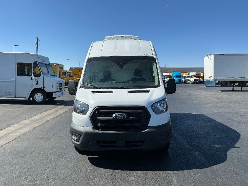 Refrigerated Truck-Light and Medium Duty Trucks-Ford-2020-Transit 250-Las Vegas-NV-115,463\n\t\tmiles-$ 33,000 - Image 2