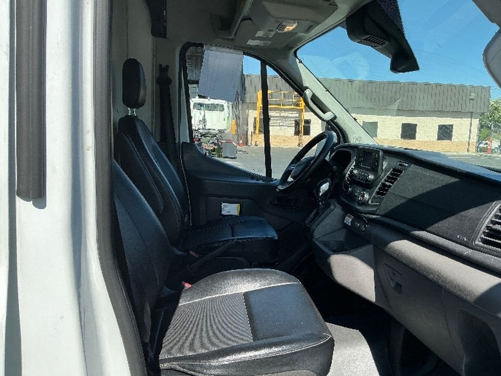 Refrigerated Truck-Light and Medium Duty Trucks-Ford-2020-Transit 250-Las Vegas-NV-115,463\n\t\tmiles-$ 33,000 - Image 21