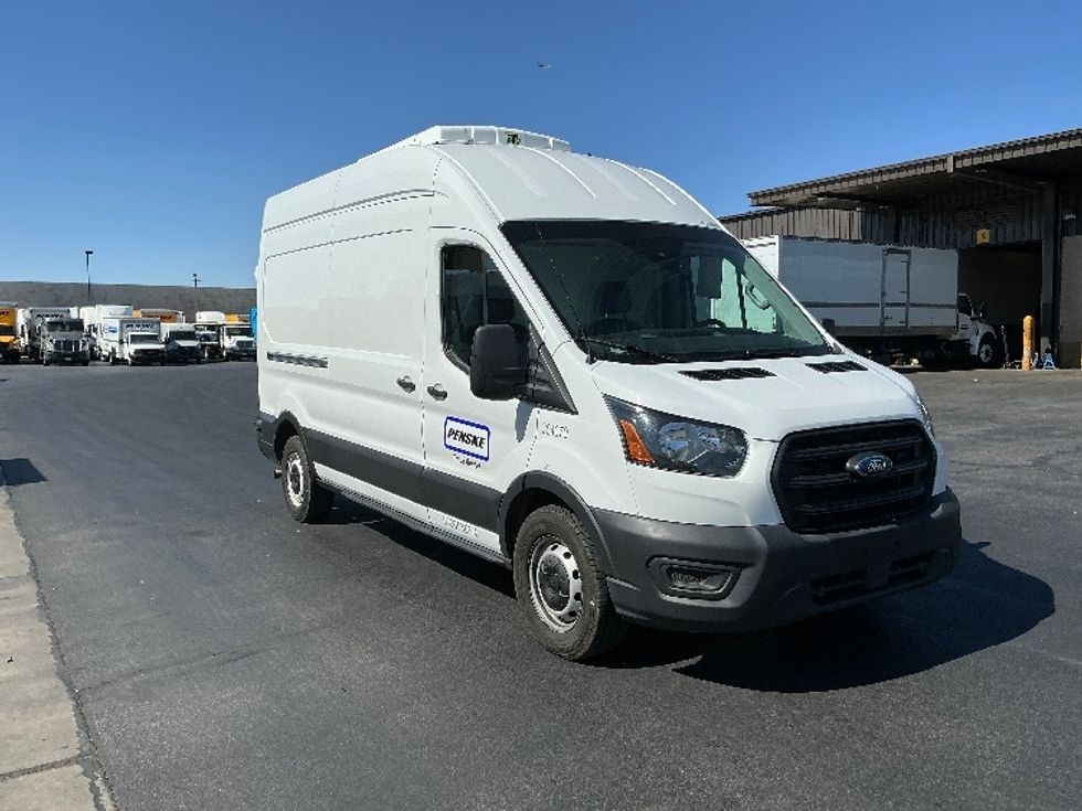 Refrigerated Truck-Light and Medium Duty Trucks-Ford-2020-Transit 250-Las Vegas-NV-115,463\n\t\tmiles-$ 33,000 - Image 3