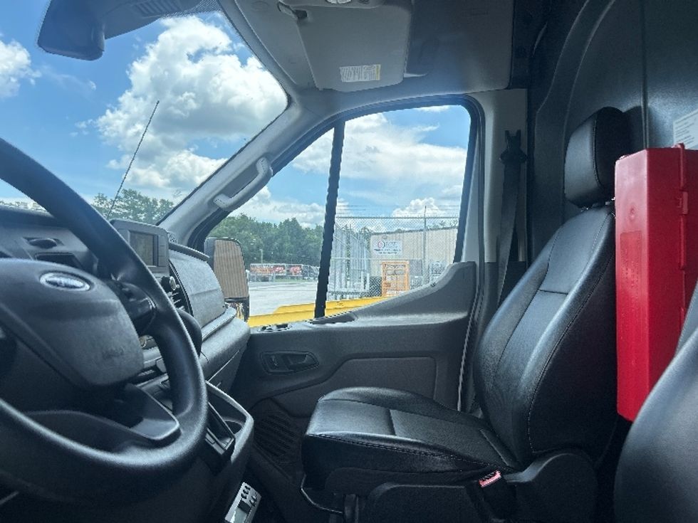 Refrigerated Truck-Light and Medium Duty Trucks-Ford-2020-Transit 250-Pensacola-FL-80,575\n\t\tmiles-$ 35,500 - Image 18