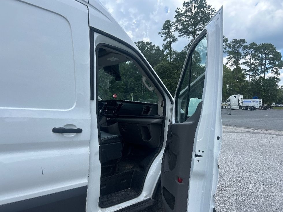 Refrigerated Truck-Light and Medium Duty Trucks-Ford-2020-Transit 250-Pensacola-FL-80,575\n\t\tmiles-$ 35,500 - Image 19