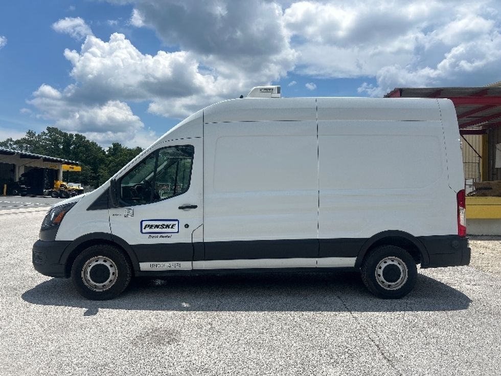 Refrigerated Truck-Light and Medium Duty Trucks-Ford-2020-Transit 250-Pensacola-FL-80,575\n\t\tmiles-$ 35,500 - Image 4