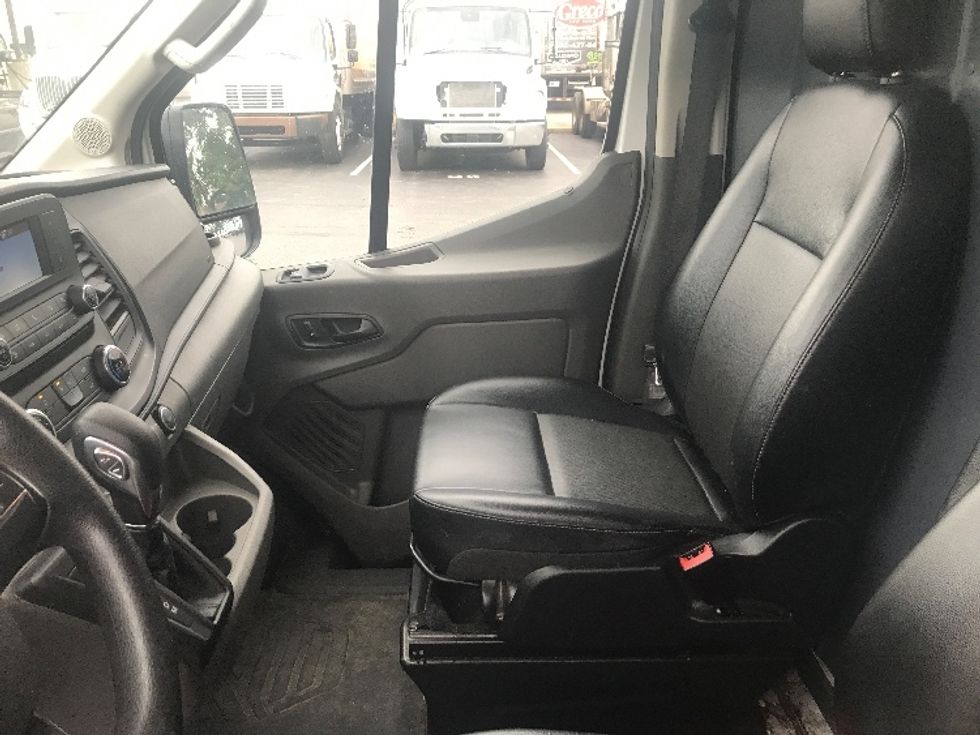 Refrigerated Truck-Light and Medium Duty Trucks-Ford-2020-Transit 250-Pittsburgh-PA-80,000\n\t\tmiles-$ 30,750 - Image 17