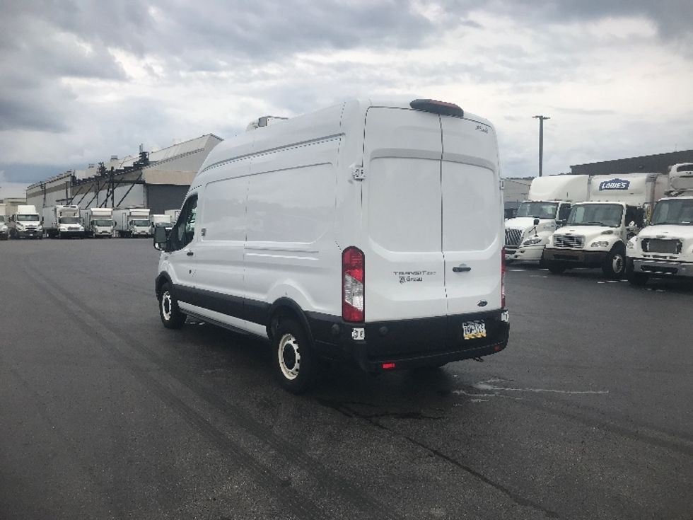 Refrigerated Truck-Light and Medium Duty Trucks-Ford-2020-Transit 250-Pittsburgh-PA-80,000\n\t\tmiles-$ 30,750 - Image 6