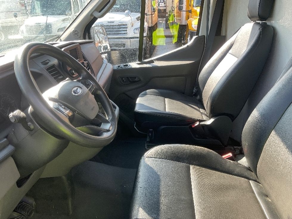 Refrigerated Truck-Light and Medium Duty Trucks-Ford-2020-Transit 250-Pittsburgh-PA-92,441\n\t\tmiles-$ 28,500 - Image 19