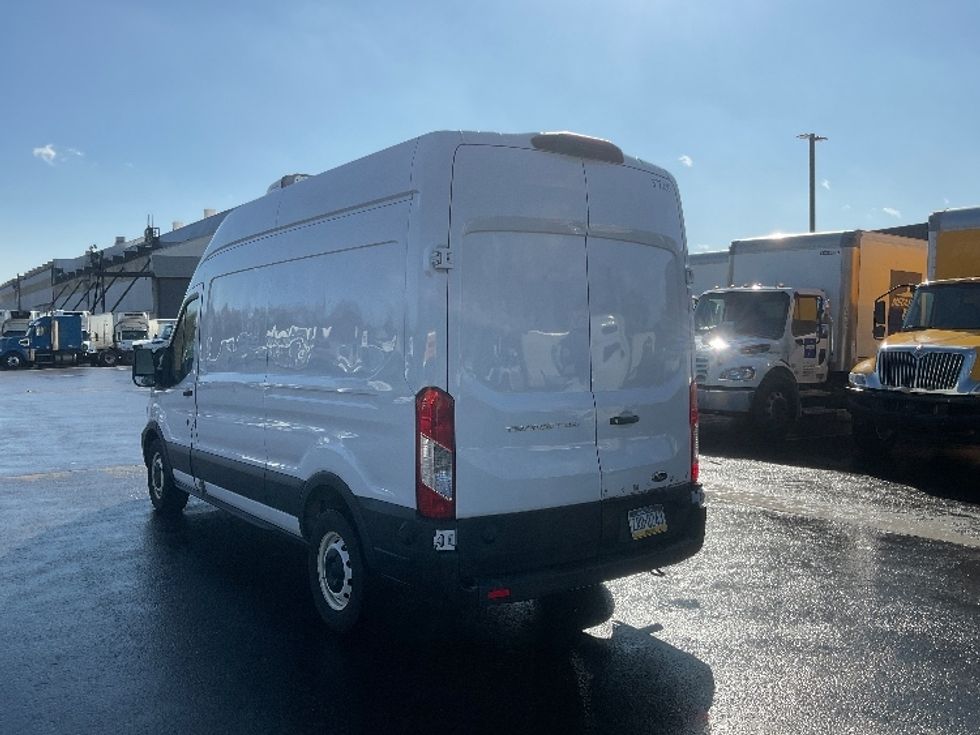 Refrigerated Truck-Light and Medium Duty Trucks-Ford-2020-Transit 250-Pittsburgh-PA-92,441\n\t\tmiles-$ 28,500 - Image 6