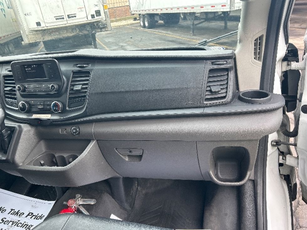 Refrigerated Truck-Light and Medium Duty Trucks-Ford-2020-Transit 250-Sturtevant-WI-86,939\n\t\tmiles-$ 29,000 - Image 21