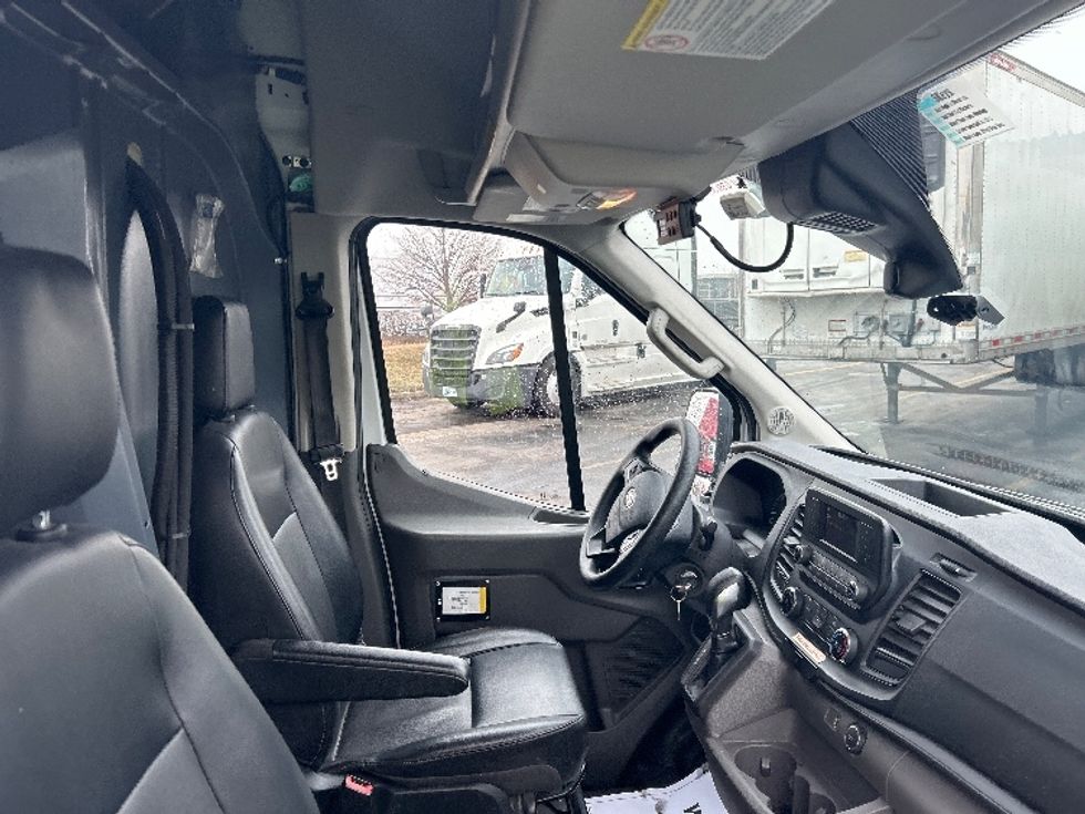 Refrigerated Truck-Light and Medium Duty Trucks-Ford-2020-Transit 250-Sturtevant-WI-86,939\n\t\tmiles-$ 29,000 - Image 22