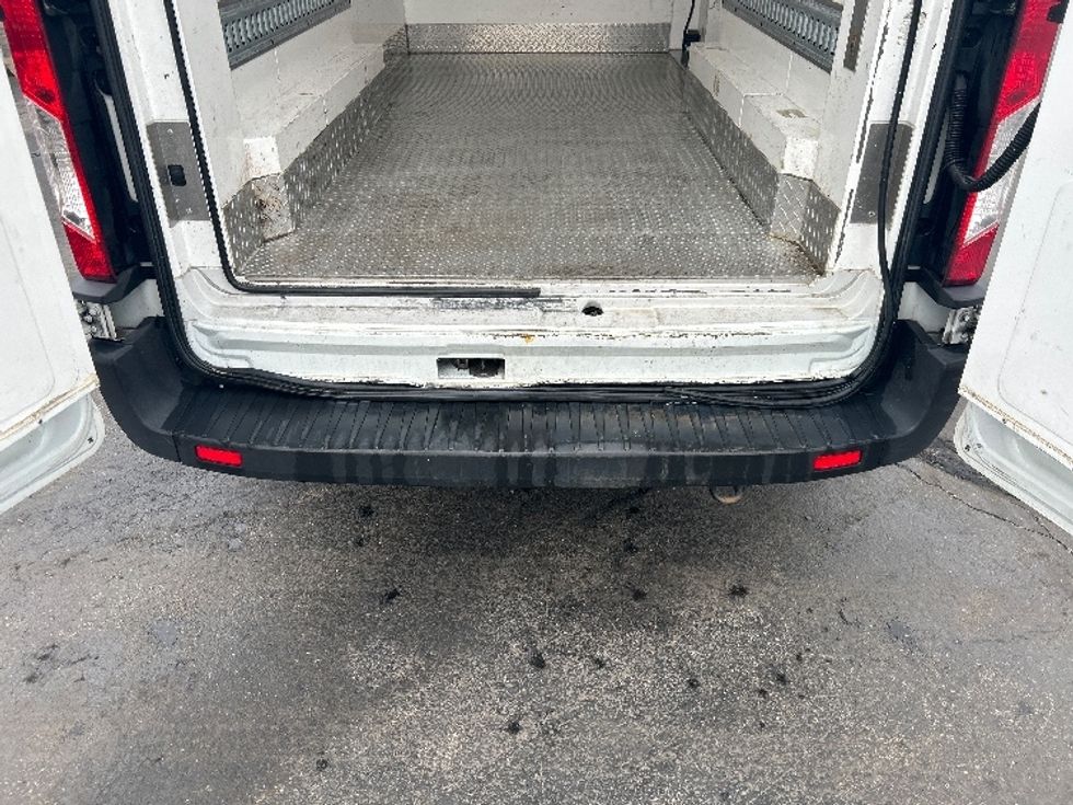 Refrigerated Truck-Light and Medium Duty Trucks-Ford-2020-Transit 250-Sturtevant-WI-86,939\n\t\tmiles-$ 29,000 - Image 9