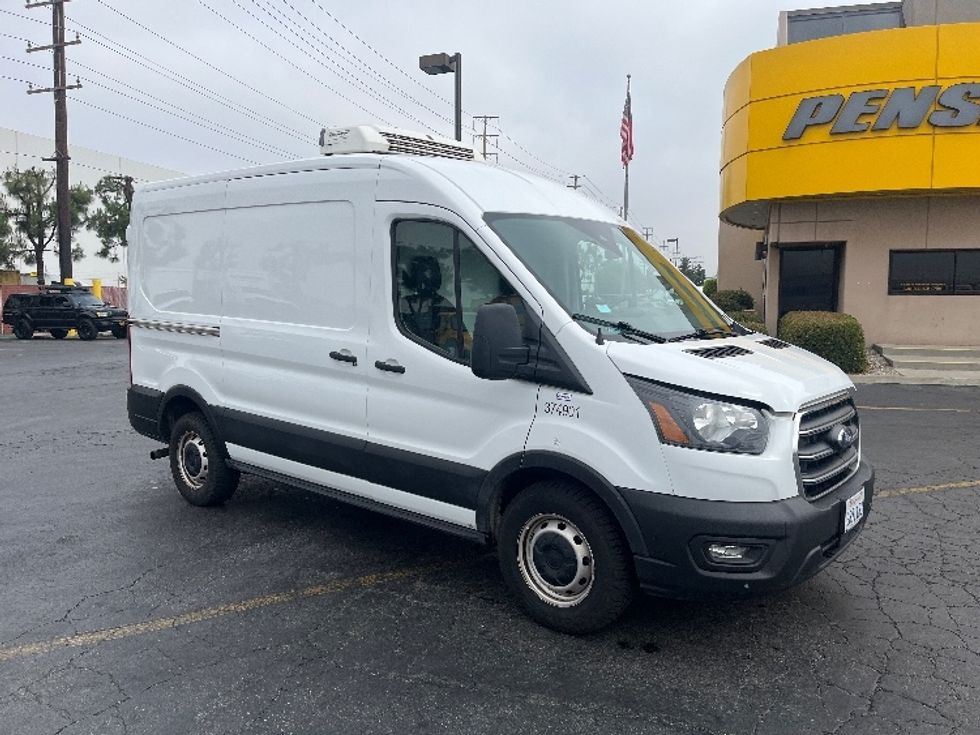 Refrigerated Truck-Light and Medium Duty Trucks-Ford-2020-Transit 250-Torrance-CA-164,185\n\t\tmiles-$ 19,000 - Image 1