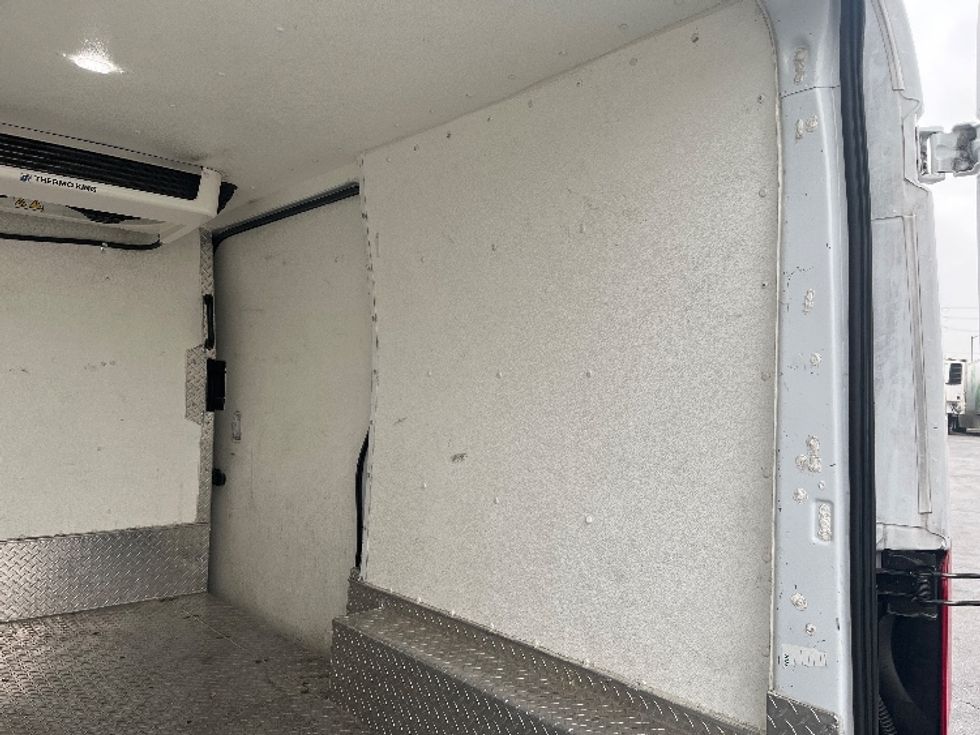 Refrigerated Truck-Light and Medium Duty Trucks-Ford-2020-Transit 250-Torrance-CA-164,185\n\t\tmiles-$ 19,000 - Image 12