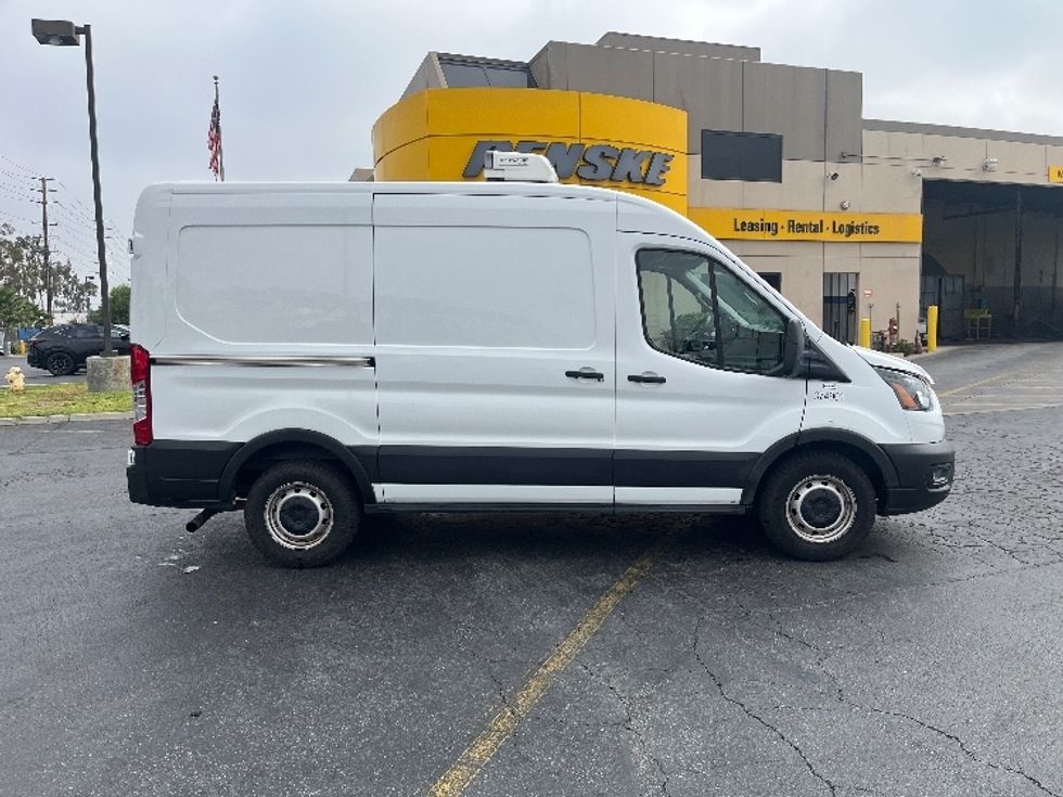 Refrigerated Truck-Light and Medium Duty Trucks-Ford-2020-Transit 250-Torrance-CA-164,185\n\t\tmiles-$ 19,000 - Image 15