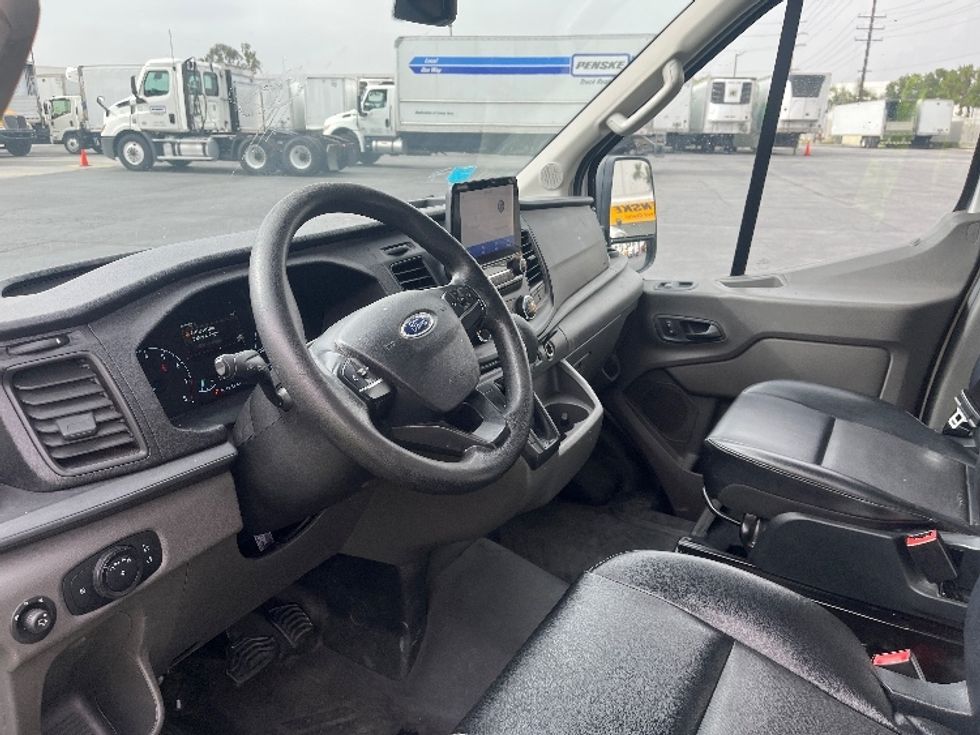 Refrigerated Truck-Light and Medium Duty Trucks-Ford-2020-Transit 250-Torrance-CA-164,185\n\t\tmiles-$ 19,000 - Image 17
