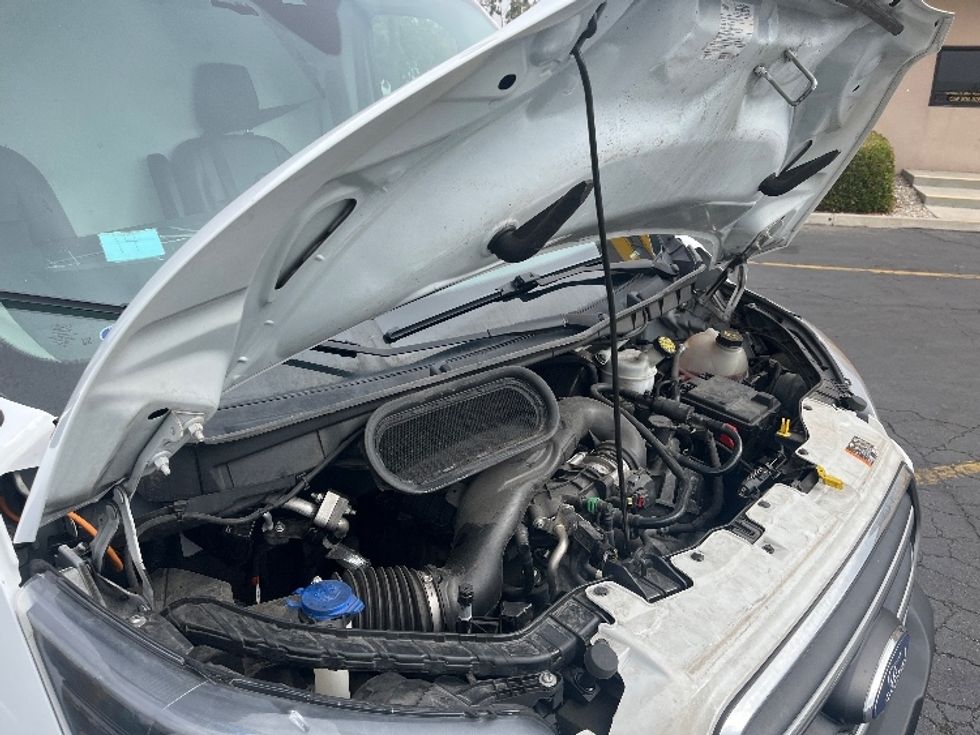 Refrigerated Truck-Light and Medium Duty Trucks-Ford-2020-Transit 250-Torrance-CA-164,185\n\t\tmiles-$ 19,000 - Image 23