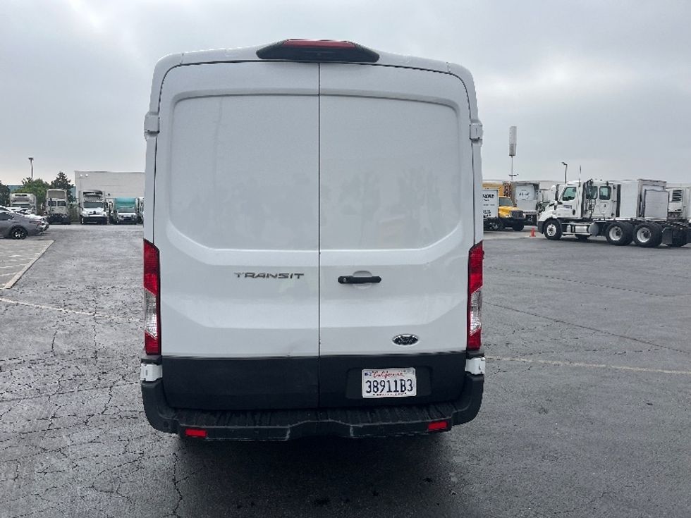 Refrigerated Truck-Light and Medium Duty Trucks-Ford-2020-Transit 250-Torrance-CA-164,185\n\t\tmiles-$ 19,000 - Image 7