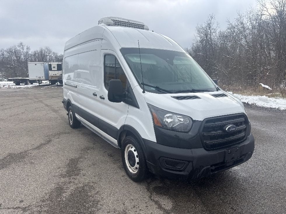 Refrigerated Truck-Light and Medium Duty Trucks-Ford-2020-Transit 250-Zanesville-OH-159,038\n\t\tmiles-$ 19,750 - Image 1