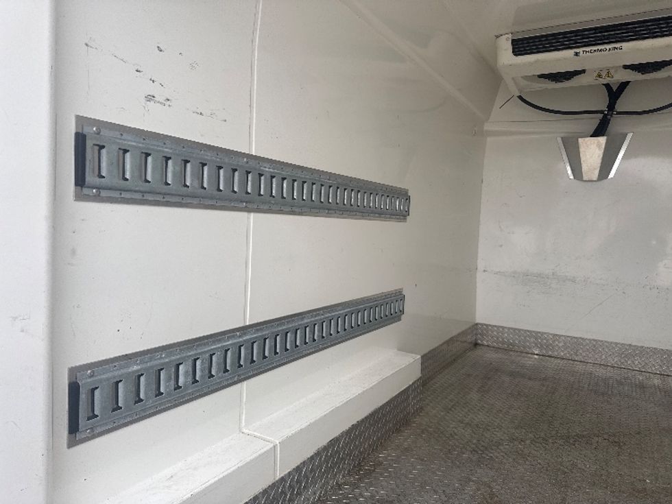 Refrigerated Truck-Light and Medium Duty Trucks-Ford-2020-Transit 250-Zanesville-OH-159,038\n\t\tmiles-$ 19,750 - Image 11