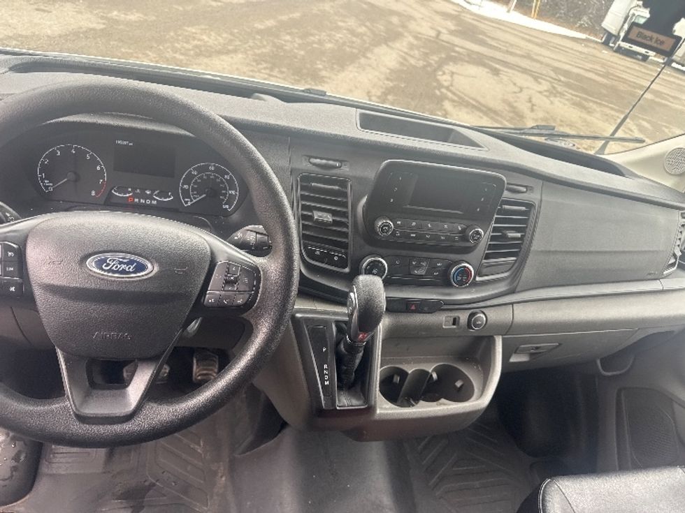 Refrigerated Truck-Light and Medium Duty Trucks-Ford-2020-Transit 250-Zanesville-OH-159,038\n\t\tmiles-$ 19,750 - Image 18