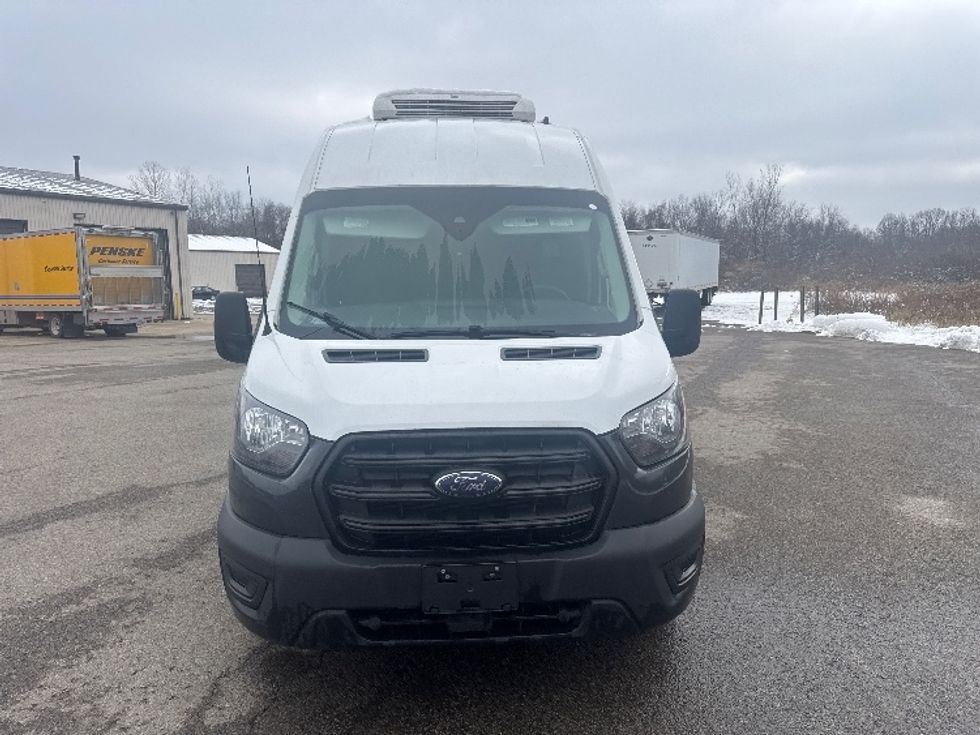 Refrigerated Truck-Light and Medium Duty Trucks-Ford-2020-Transit 250-Zanesville-OH-159,038\n\t\tmiles-$ 19,750 - Image 2