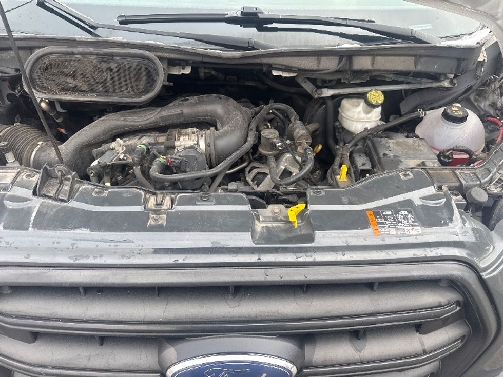 Refrigerated Truck-Light and Medium Duty Trucks-Ford-2020-Transit 250-Zanesville-OH-159,038\n\t\tmiles-$ 19,750 - Image 23