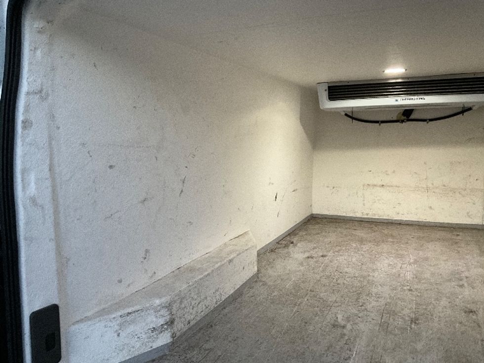 Refrigerated Truck-Light and Medium Duty Trucks-Ford-2020-Transit 350-Delta-BC-21,240\n\t\tkm-$ 42,250 - Image 10