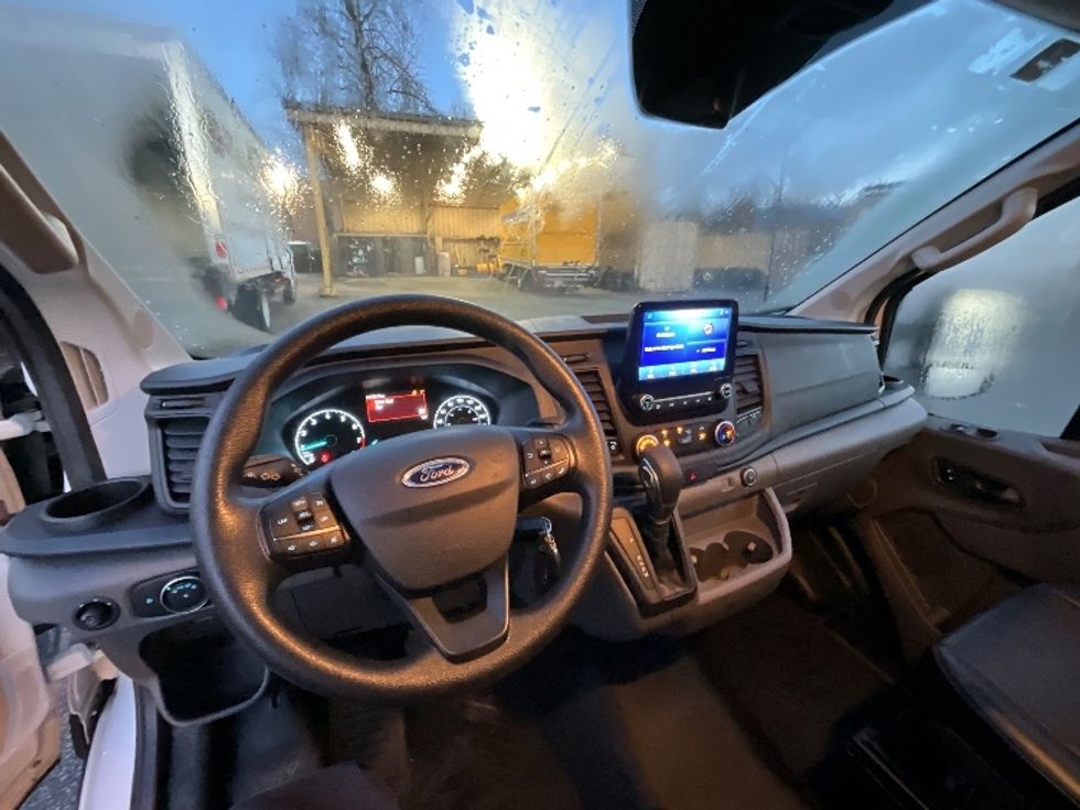 Refrigerated Truck-Light and Medium Duty Trucks-Ford-2020-Transit 350-Delta-BC-21,240\n\t\tkm-$ 42,250 - Image 17