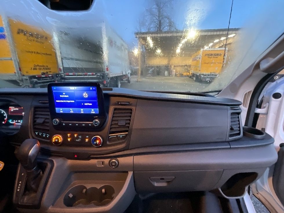 Refrigerated Truck-Light and Medium Duty Trucks-Ford-2020-Transit 350-Delta-BC-21,240\n\t\tkm-$ 42,250 - Image 20