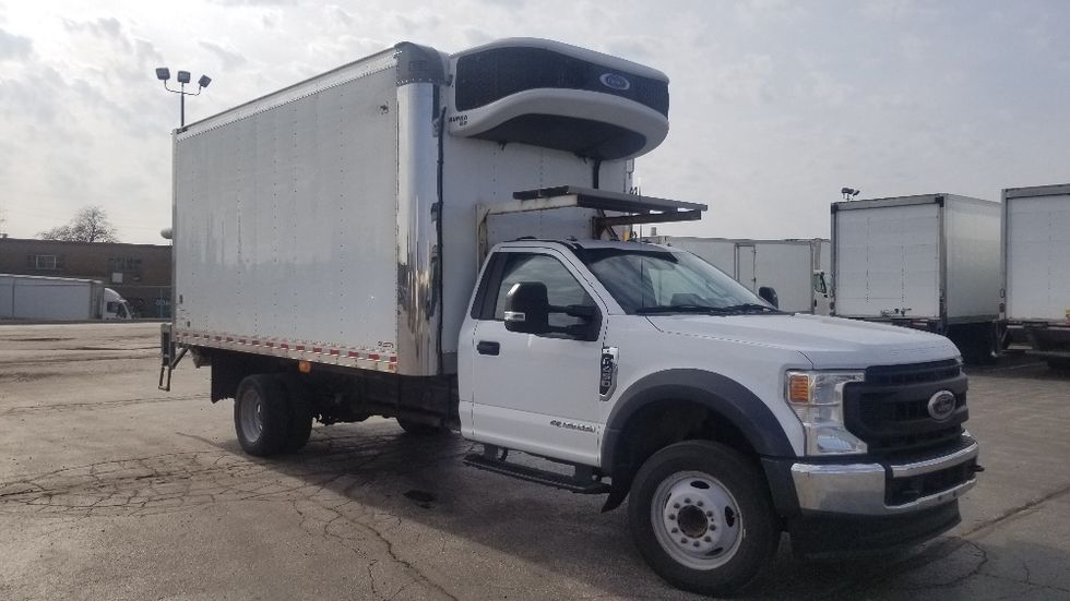 Refrigerated Truck-Light and Medium Duty Trucks-Ford-2021-F450-Mississauga-ON-462,532\n\t\tkm-$ 27,500 - Image 1