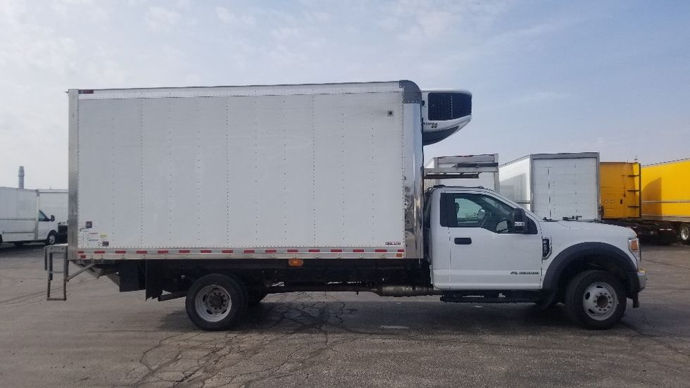 Refrigerated Truck-Light and Medium Duty Trucks-Ford-2021-F450-Mississauga-ON-462,532\n\t\tkm-$ 27,500 - Image 15