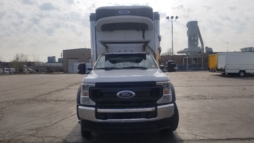 Refrigerated Truck-Light and Medium Duty Trucks-Ford-2021-F450-Mississauga-ON-462,532\n\t\tkm-$ 27,500 - Image 2