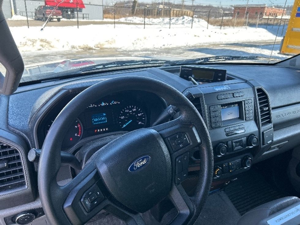 Refrigerated Truck-Light and Medium Duty Trucks-Ford-2021-F450-Parkersburg-WV-124,511\n\t\tmiles-$ 37,500 - Image 17