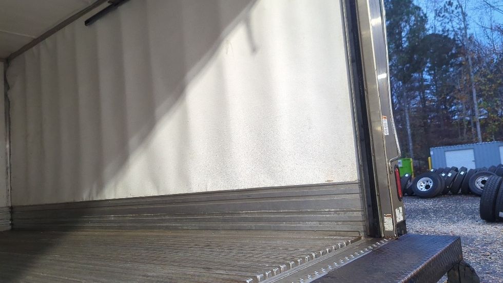 Refrigerated Truck-Light and Medium Duty Trucks-Ford-2021-F550-Suwanee-GA-168,930\n\t\tmiles-$ 39,000 - Image 11