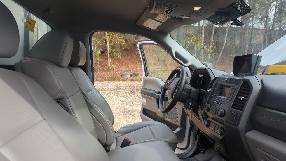 Refrigerated Truck-Light and Medium Duty Trucks-Ford-2021-F550-Suwanee-GA-168,930\n\t\tmiles-$ 39,000 - Image 21