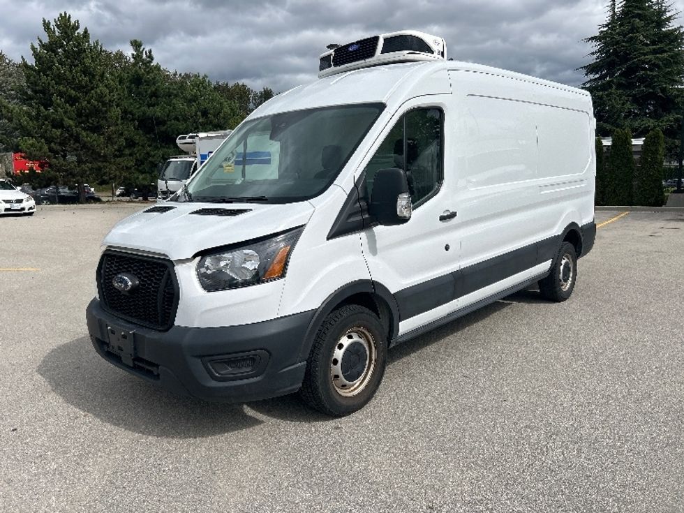 Refrigerated Truck-Light and Medium Duty Trucks-Ford-2021-Transit 250-Abbotsford-BC-92,000\n\t\tkm-$ 41,500 - Image 3