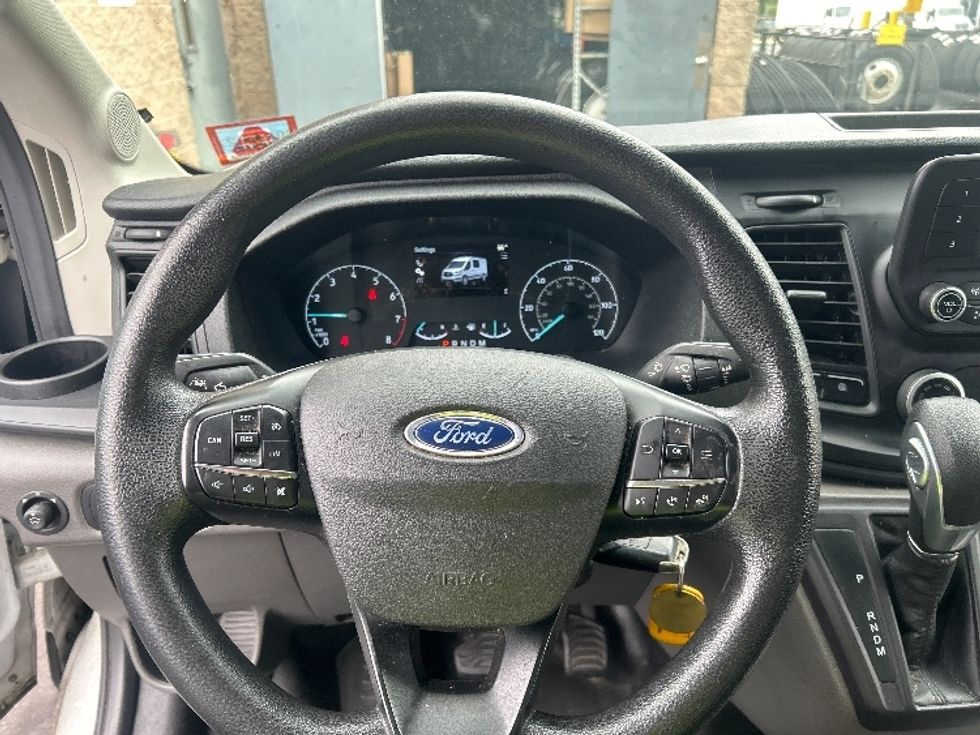 Refrigerated Truck-Light and Medium Duty Trucks-Ford-2021-Transit 250-Burlington-NJ-101,800\n\t\tmiles-$ 37,500 - Image 17
