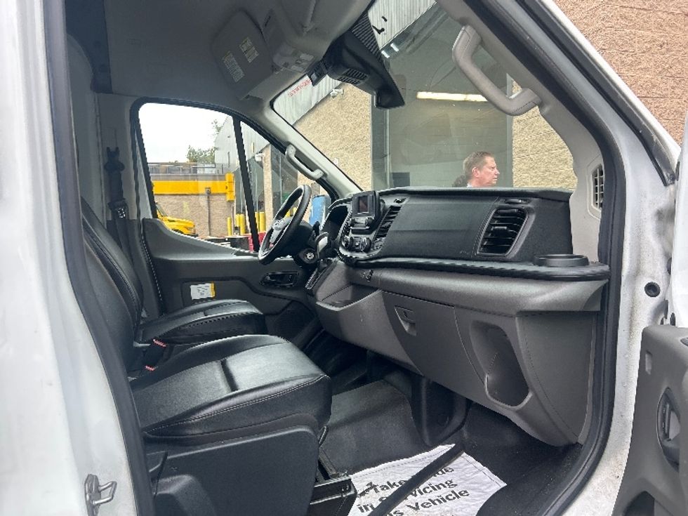 Refrigerated Truck-Light and Medium Duty Trucks-Ford-2021-Transit 250-Burlington-NJ-101,800\n\t\tmiles-$ 37,500 - Image 19