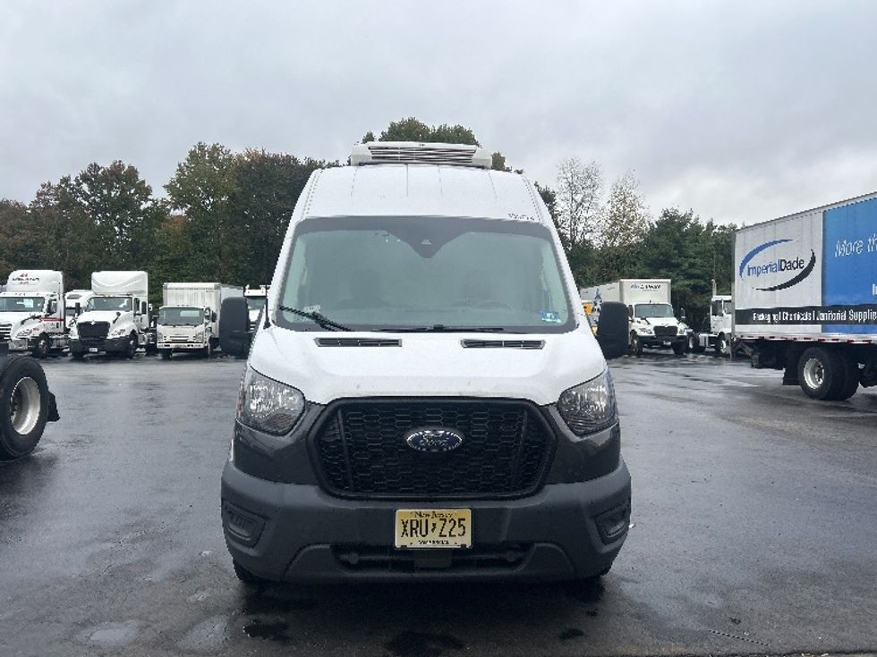 Refrigerated Truck-Light and Medium Duty Trucks-Ford-2021-Transit 250-Burlington-NJ-101,800\n\t\tmiles-$ 37,500 - Image 2