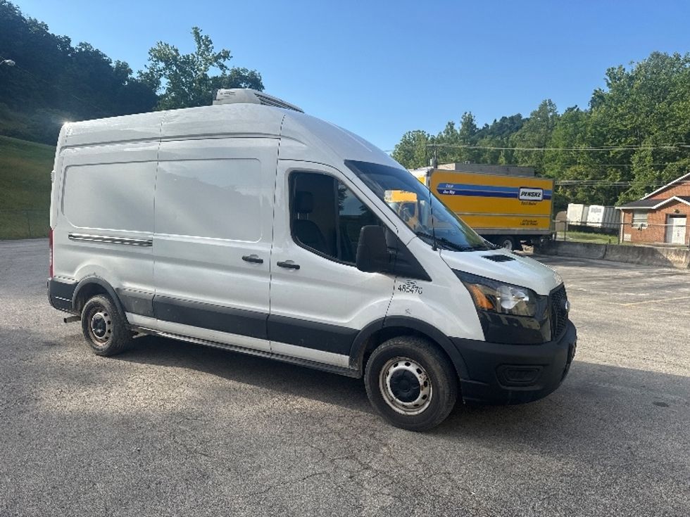 Refrigerated Truck-Light and Medium Duty Trucks-Ford-2021-Transit 250-Huntington-WV-169,232\n\t\tmiles-$ 22,000 - Image 1
