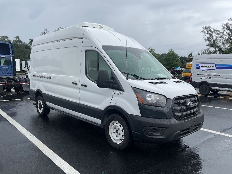 Refrigerated Truck-Light and Medium Duty Trucks-Ford-2021-Transit 250-Miami-FL-82,898\n\t\tmiles-$ 37,750 - Image 1