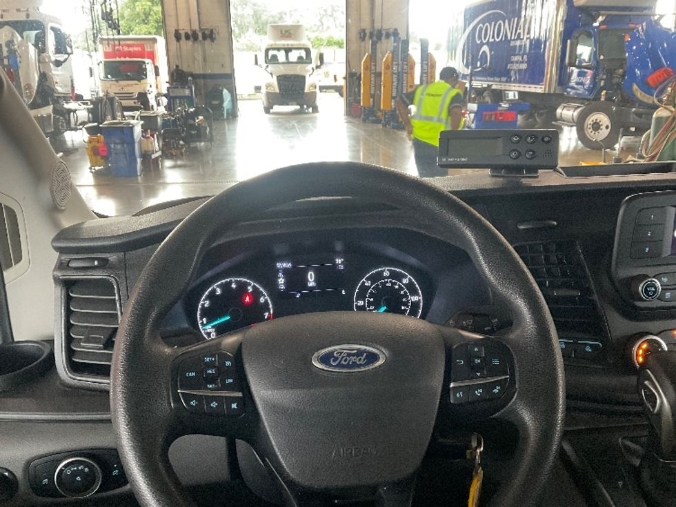 Refrigerated Truck-Light and Medium Duty Trucks-Ford-2021-Transit 250-Miami-FL-82,898\n\t\tmiles-$ 37,750 - Image 17
