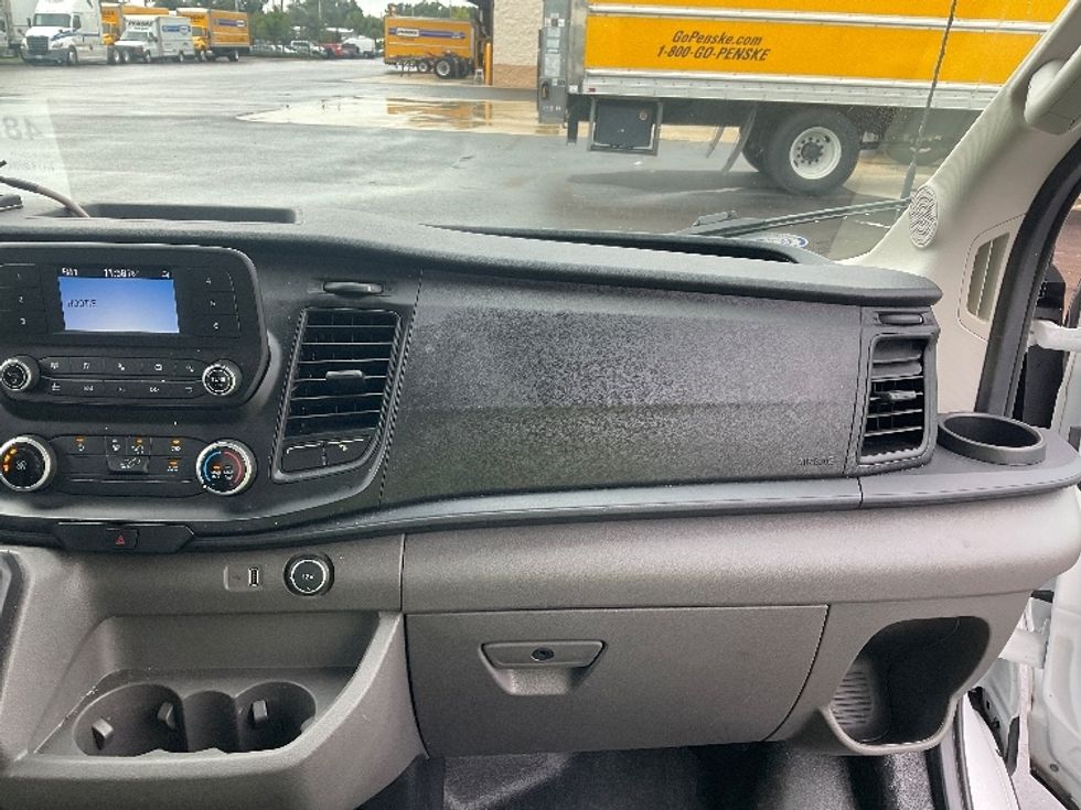 Refrigerated Truck-Light and Medium Duty Trucks-Ford-2021-Transit 250-Miami-FL-82,898\n\t\tmiles-$ 37,750 - Image 21
