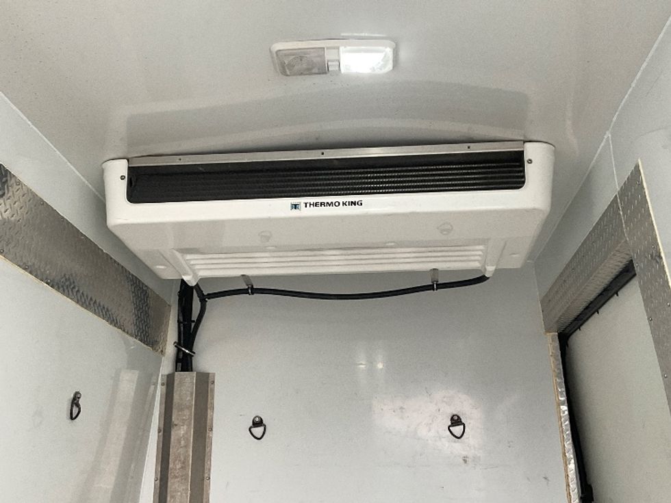 Refrigerated Truck-Light and Medium Duty Trucks-Ford-2021-Transit 250-Miami-FL-82,898\n\t\tmiles-$ 37,750 - Image 25