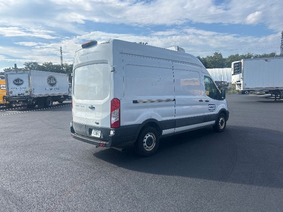Refrigerated Truck-Light and Medium Duty Trucks-Ford-2021-Transit 250-Philadelphia-PA-93,486\n\t\tmiles-$ 35,750 - Image 13