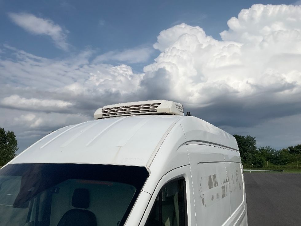 Refrigerated Truck-Light and Medium Duty Trucks-Ford-2021-Transit 250-Philadelphia-PA-93,486\n\t\tmiles-$ 35,750 - Image 25