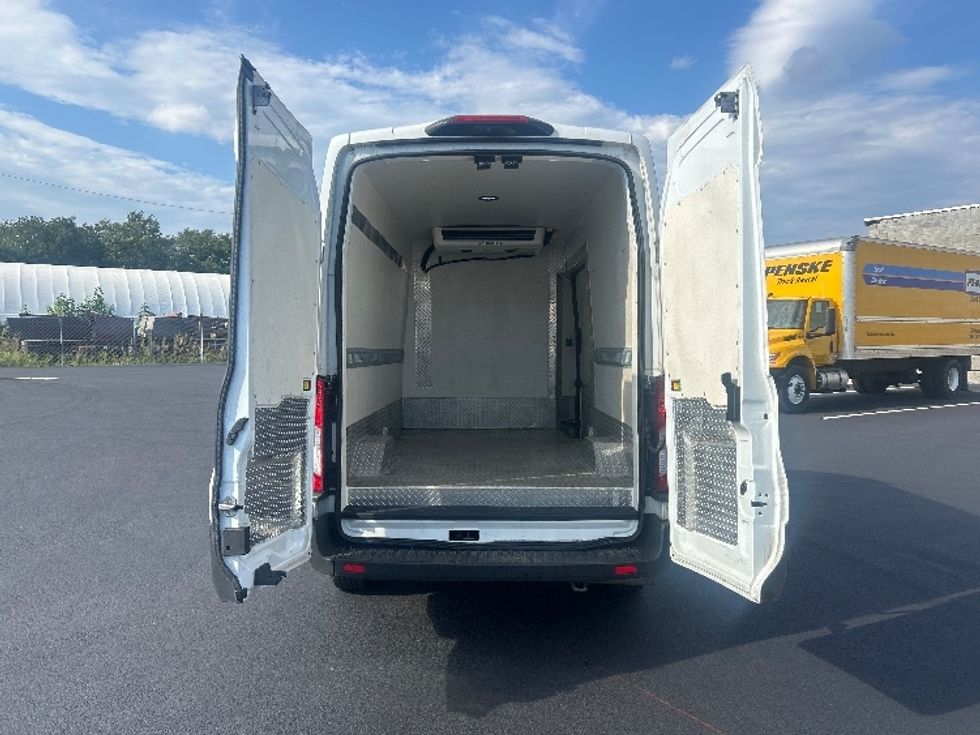 Refrigerated Truck-Light and Medium Duty Trucks-Ford-2021-Transit 250-Philadelphia-PA-93,486\n\t\tmiles-$ 35,750 - Image 8
