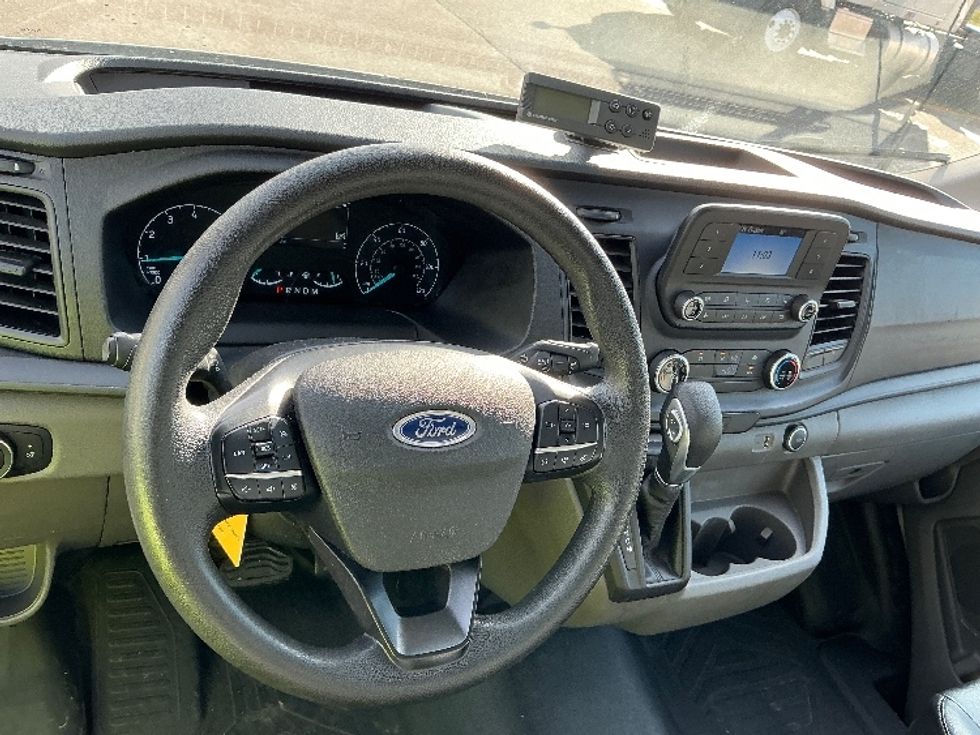Refrigerated Truck-Light and Medium Duty Trucks-Ford-2021-Transit 250-Piqua-OH-111,533\n\t\tmiles-$ 29,250 - Image 18