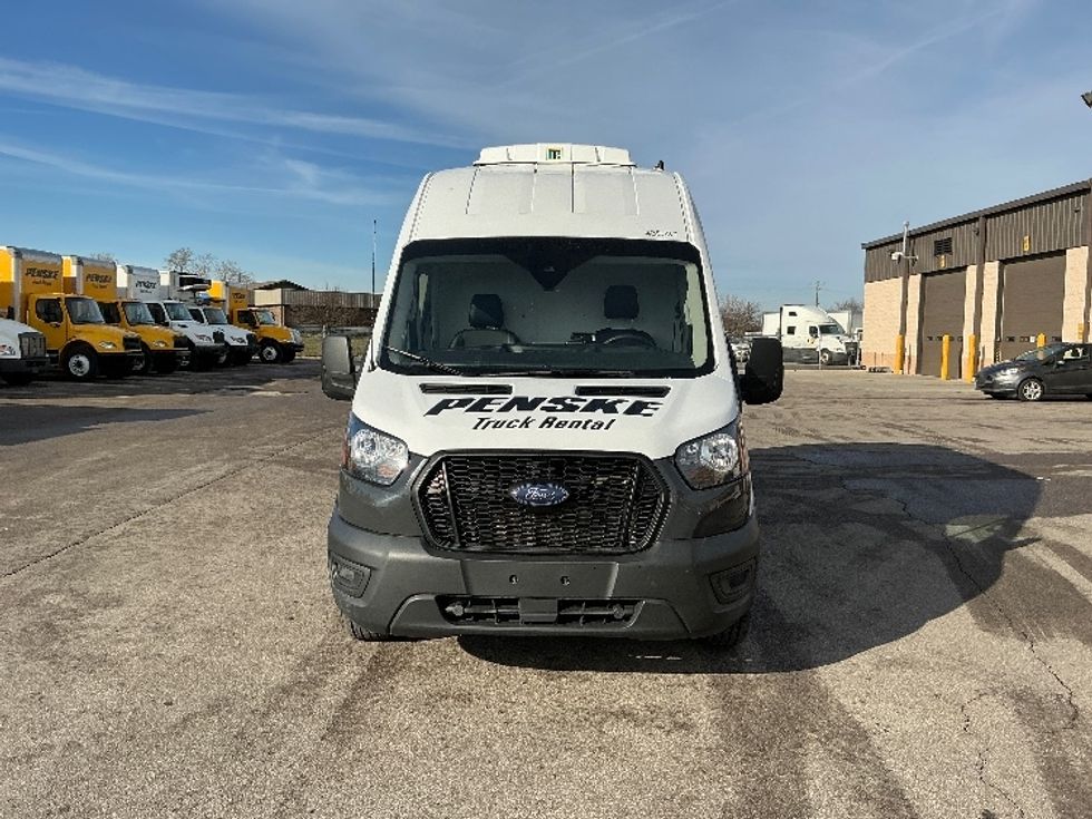 Refrigerated Truck-Light and Medium Duty Trucks-Ford-2021-Transit 250-Piqua-OH-111,533\n\t\tmiles-$ 29,250 - Image 2