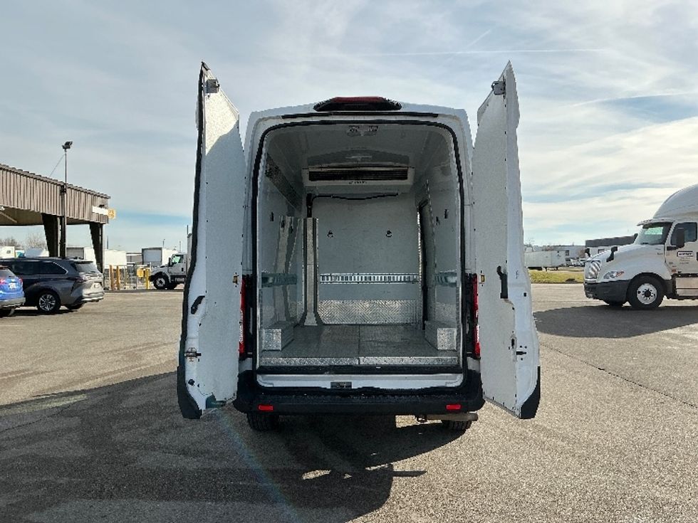 Refrigerated Truck-Light and Medium Duty Trucks-Ford-2021-Transit 250-Piqua-OH-111,533\n\t\tmiles-$ 29,250 - Image 9