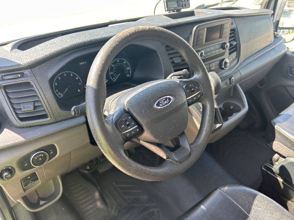 Refrigerated Truck-Light and Medium Duty Trucks-Ford-2021-Transit 250-Tampa-FL-142,531\n\t\tmiles-$ 27,750 - Image 17